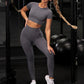 Seamless yoga set for women, image 10 – Essentiafy